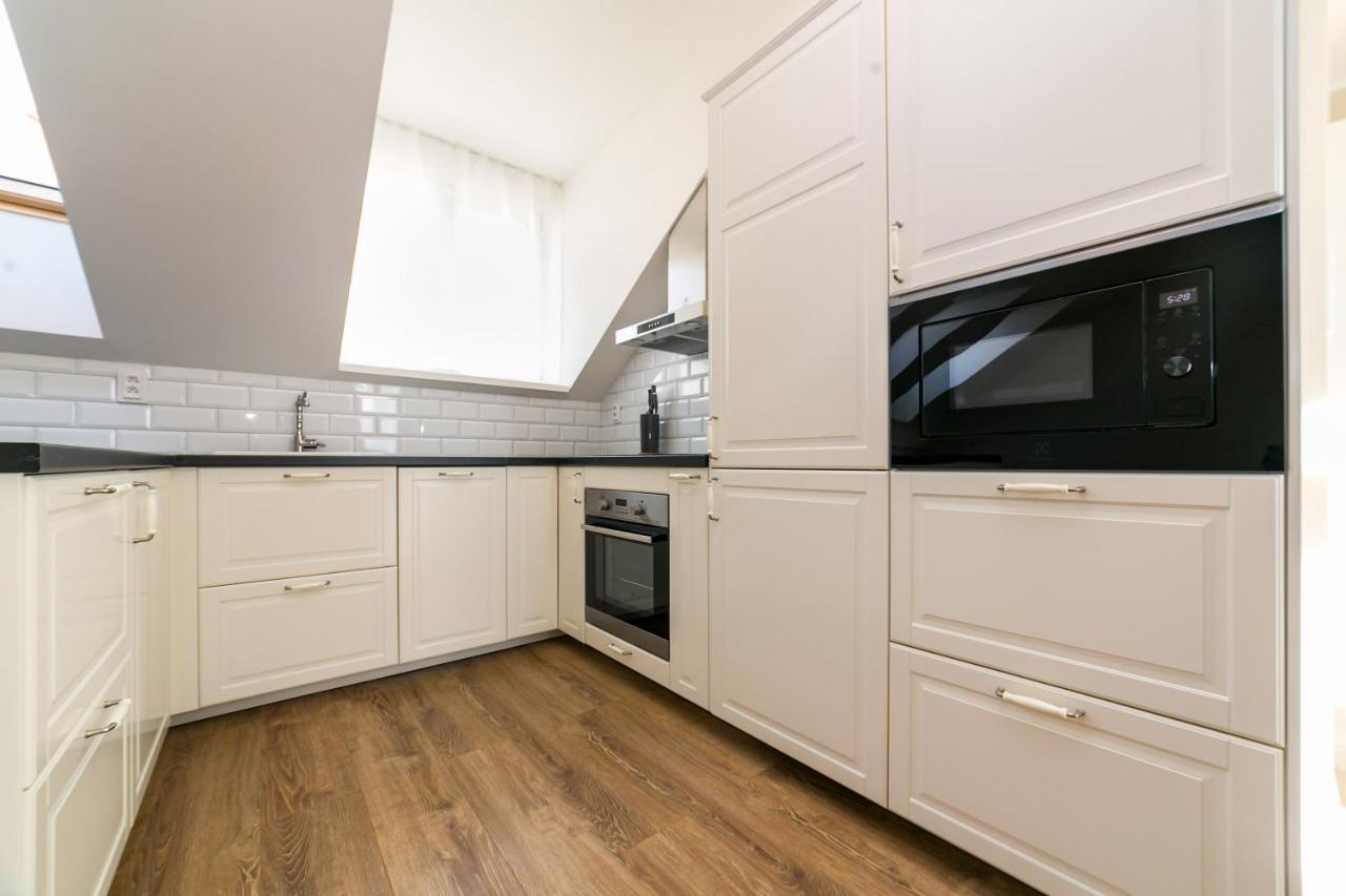New Apartment 6 - Self Check In, Free Parking Bratislava Exterior foto